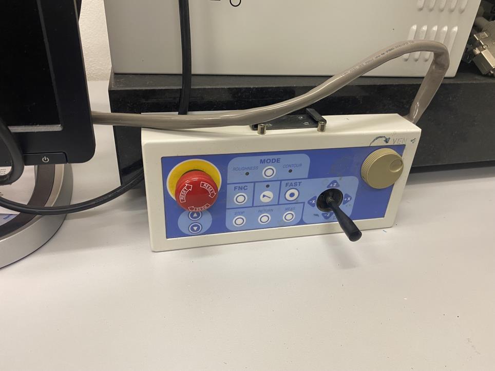 Maszyny do obróbki metalu i wyposażenie warsztatów-4